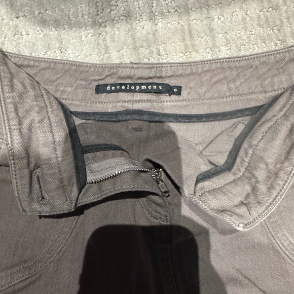 Development Gray Miniskirt - Picture 3 of 3